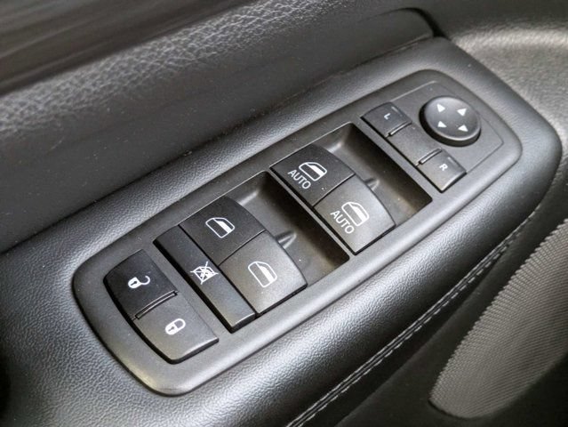 Used 2022 Jeep Grand Cherokee Laredo X RWD image 24