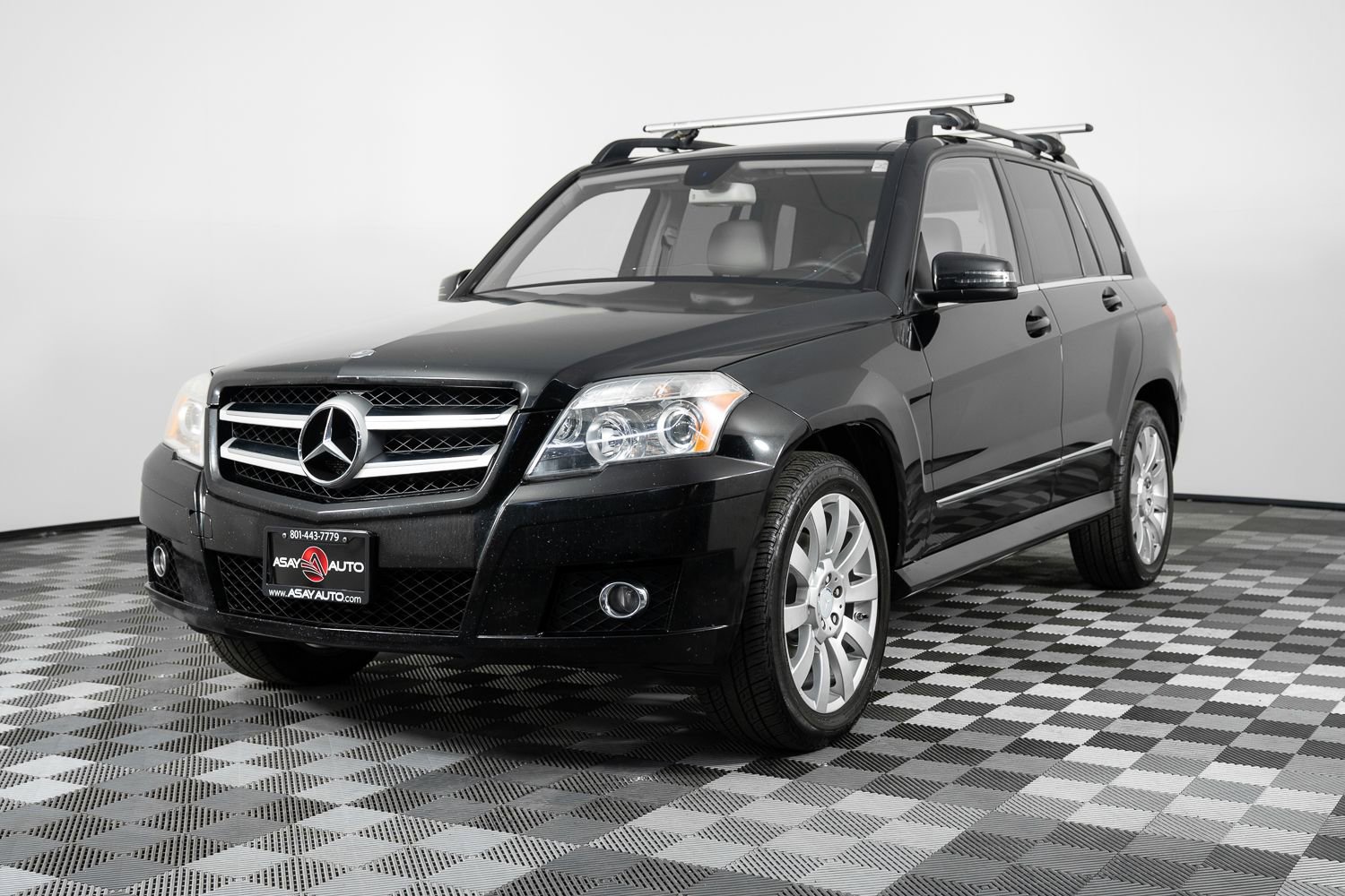 Used 2010 Mercedes-Benz GLK 350 2WD image 2
