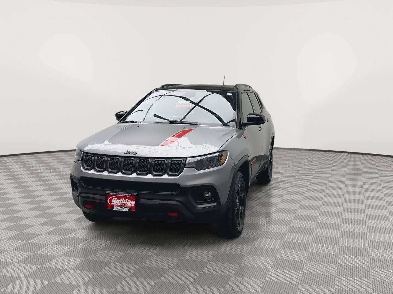 Used 2023 Jeep Compass Trailhawk AWD/4WD image 30