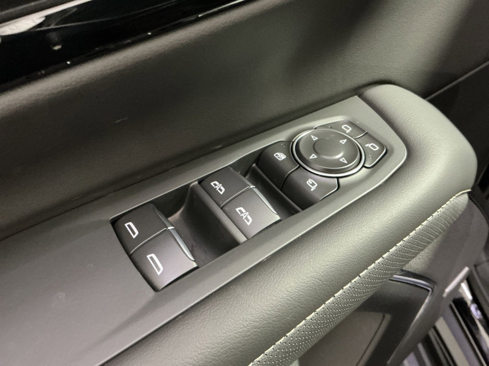 New 2026 Chevrolet Tahoe Premier image 23