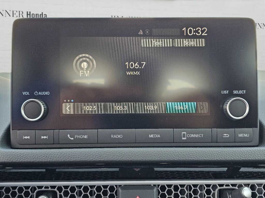 Used 2025 Honda Civic Sport image 29