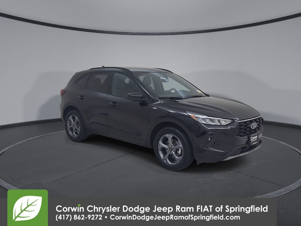 Used 2025 Ford Escape ST-Line Select image 3