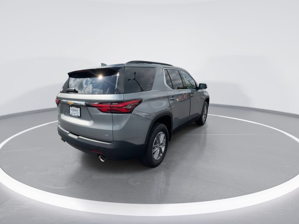 Used 2023 Chevrolet Traverse LT FWD image 7