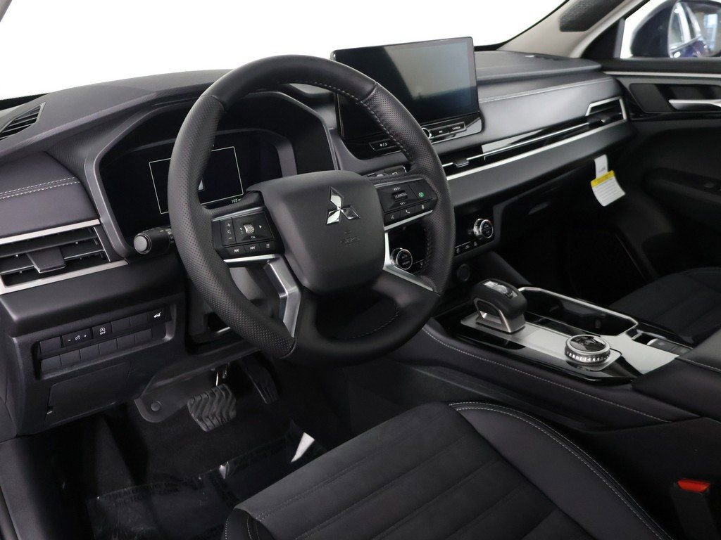 New 2026 Mitsubishi Outlander SE FWD image 31