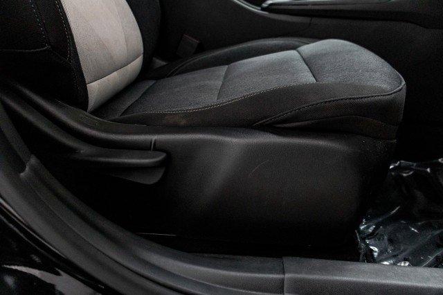 Used 2024 Chevrolet Trax LS image 27