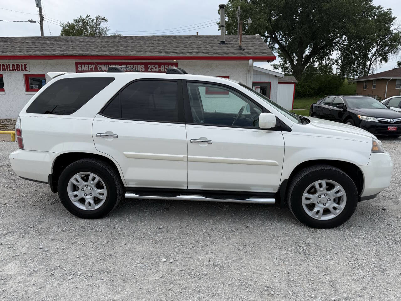 Used 2004 Acura MDX Touring AWD/4WD image 2
