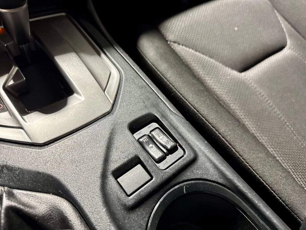 Used 2020 Subaru Impreza 2.0i Premium image 23