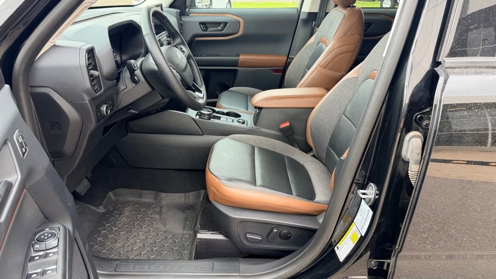 Used 2023 Ford Bronco Sport Outer Banks AWD/4WD image 17