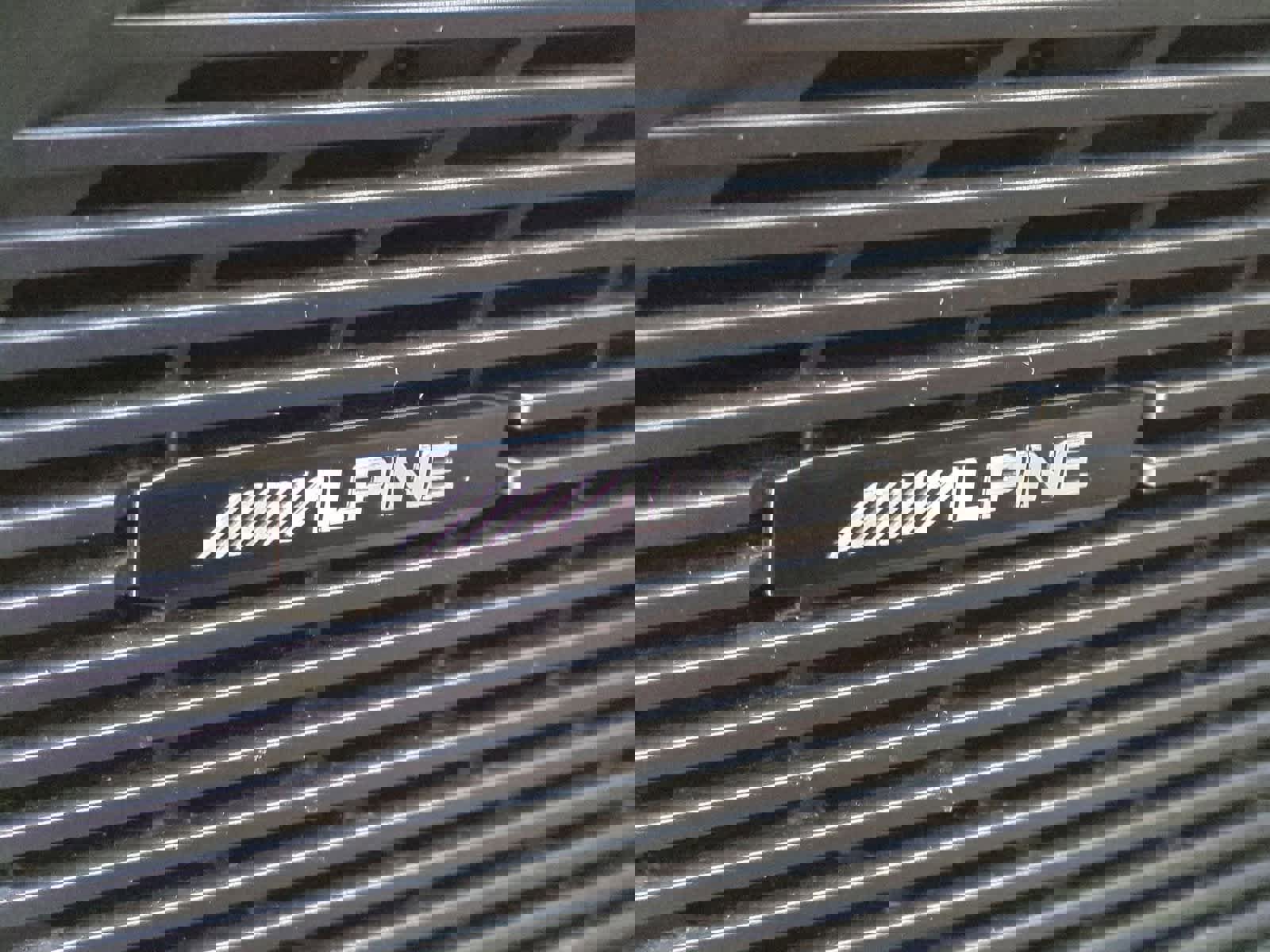 Used 2024 Jeep Wagoneer L Series II image 31