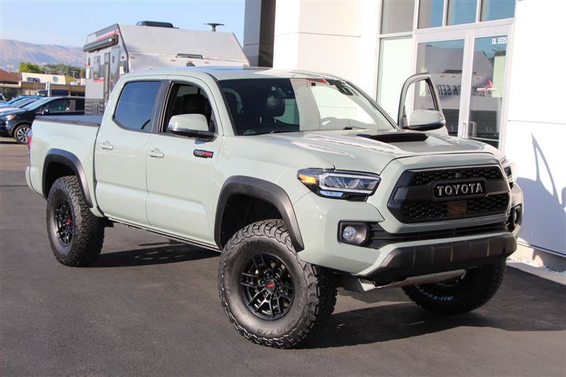 Used 2021 Toyota Tacoma TRD Pro AWD/4WD image 2