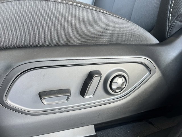 New 2025 Jeep Grand Cherokee L Laredo w/ Luxury Tech Group I image 12