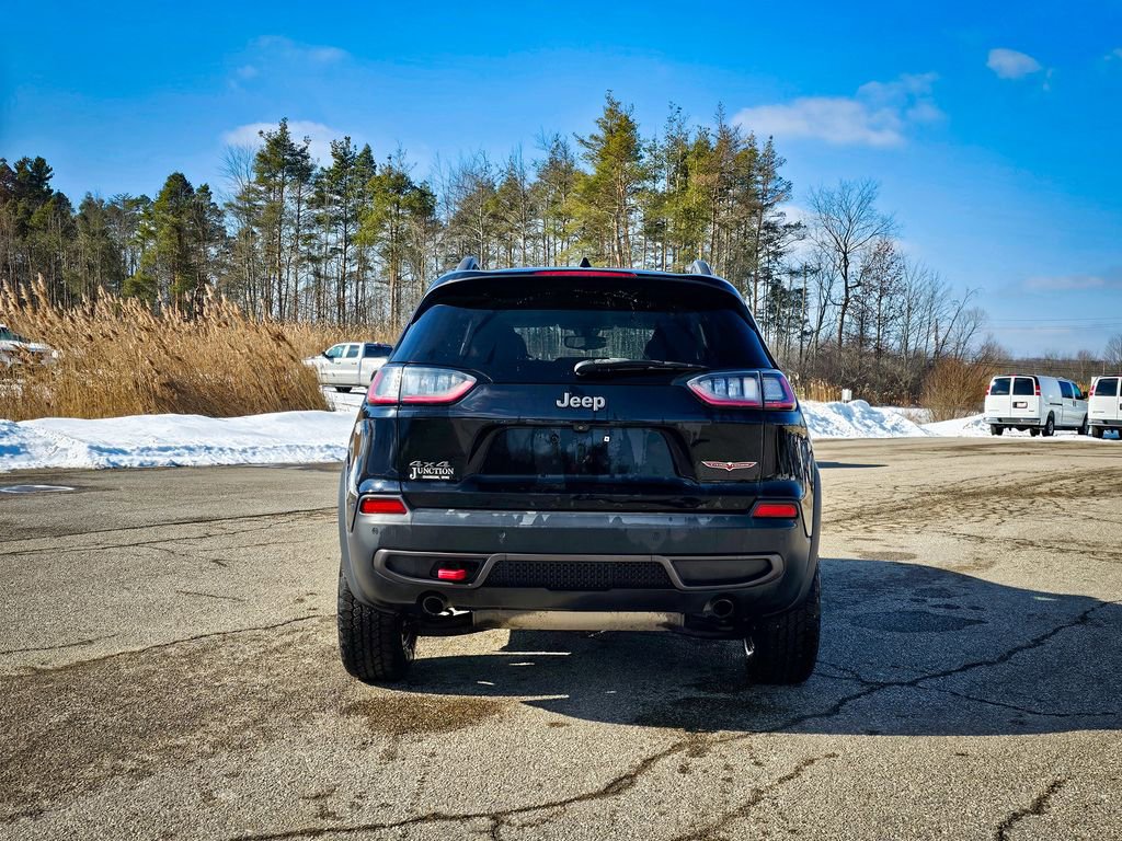 Used 2019 Jeep Cherokee Trailhawk w/ Cold Weather Group image 3