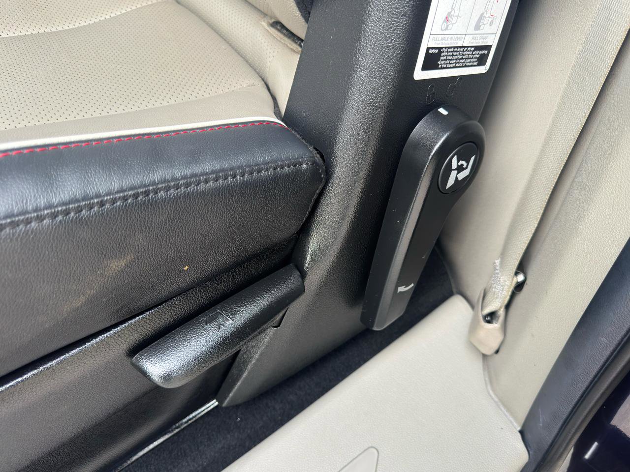 Used 2020 Kia Sedona EX image 52