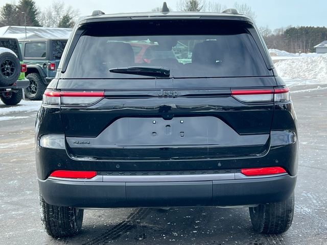 New 2026 Jeep Grand Cherokee Altitude image 42