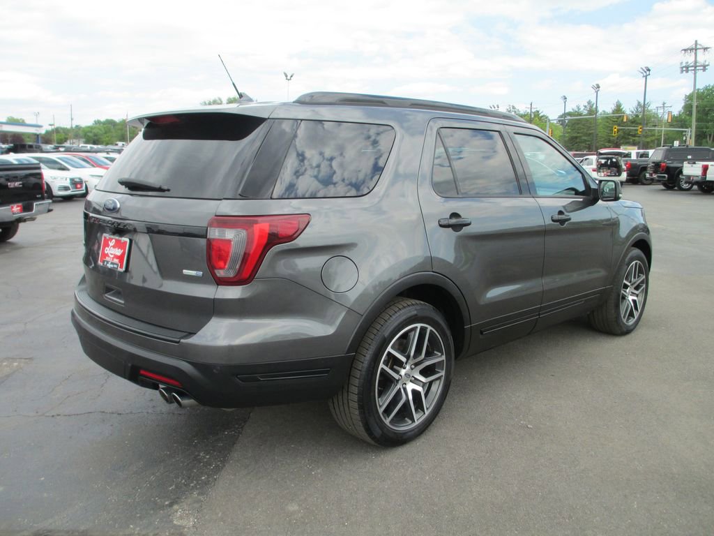 Used 2018 Ford Explorer Sport w/ Equipment Group 401A AWD/4WD image 6