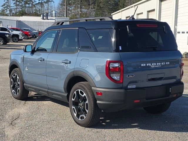 Used 2024 Ford Bronco Sport Outer Banks w/ Tech Package AWD/4WD image 3