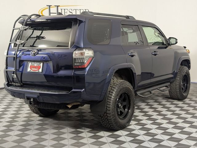 Used 2017 Toyota 4Runner SR5 Premium image 7