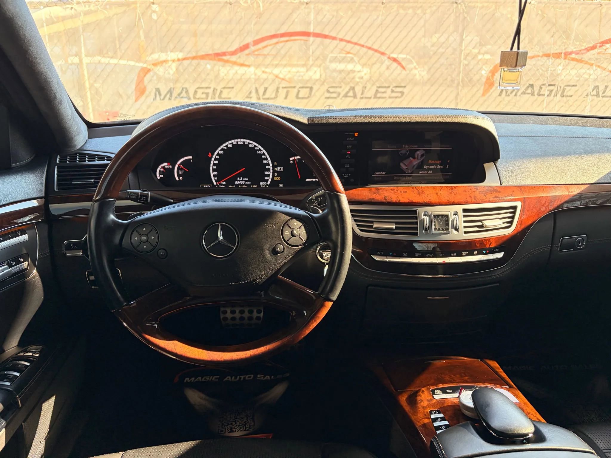 Used 2011 Mercedes-Benz S 63 AMG image 44