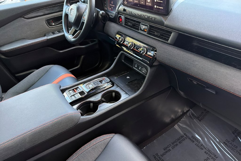 Used 2026 Honda Passport TrailSport image 13