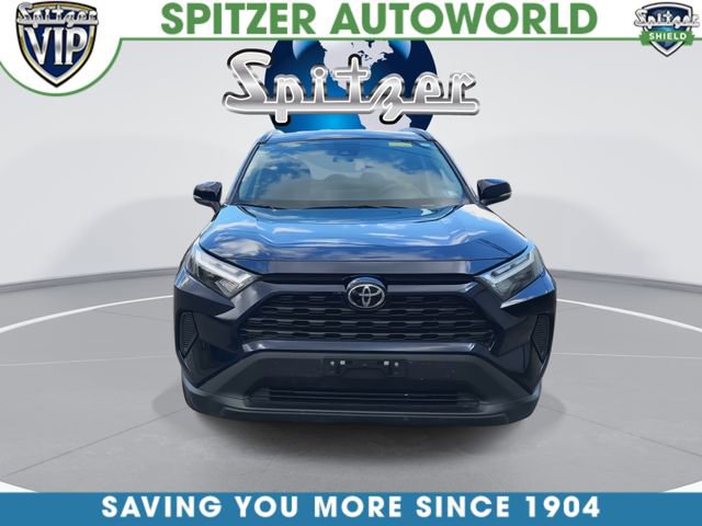 Used 2024 Toyota RAV4 XLE AWD/4WD image 3