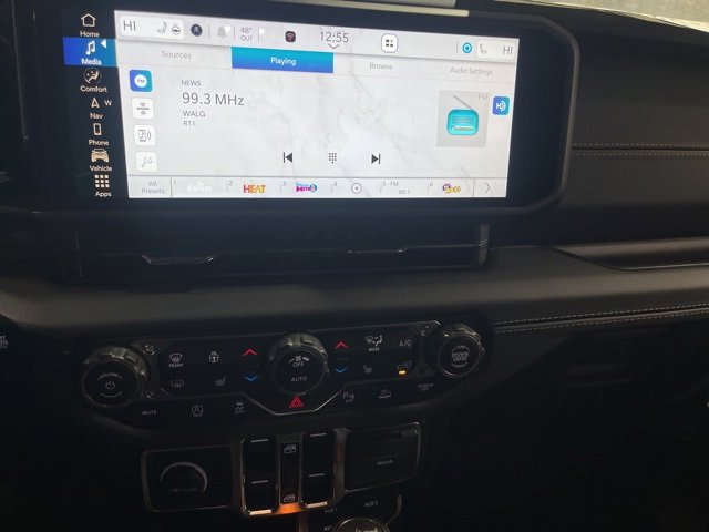 New 2025 Jeep Wrangler Sahara w/ Safety Group image 19