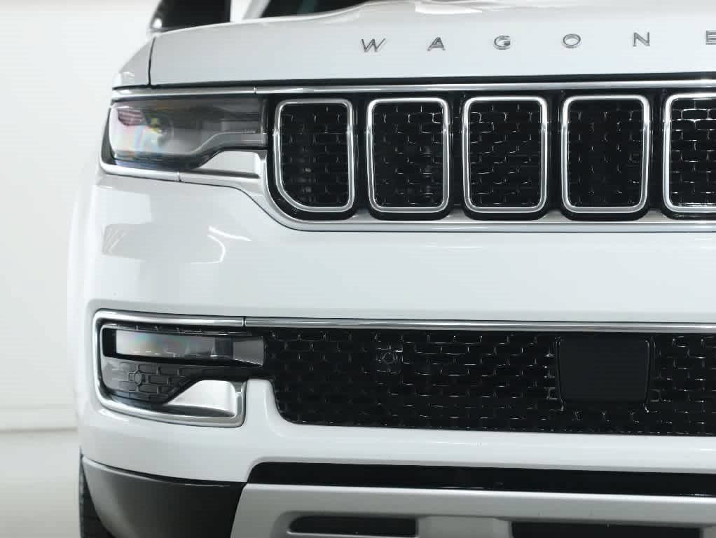 Used 2024 Jeep Wagoneer Series II w/ Premium Group I AWD/4WD image 6