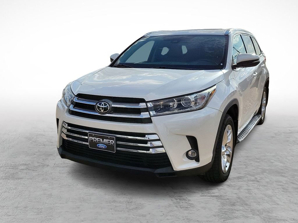 Used 2019 Toyota Highlander Limited FWD image 4