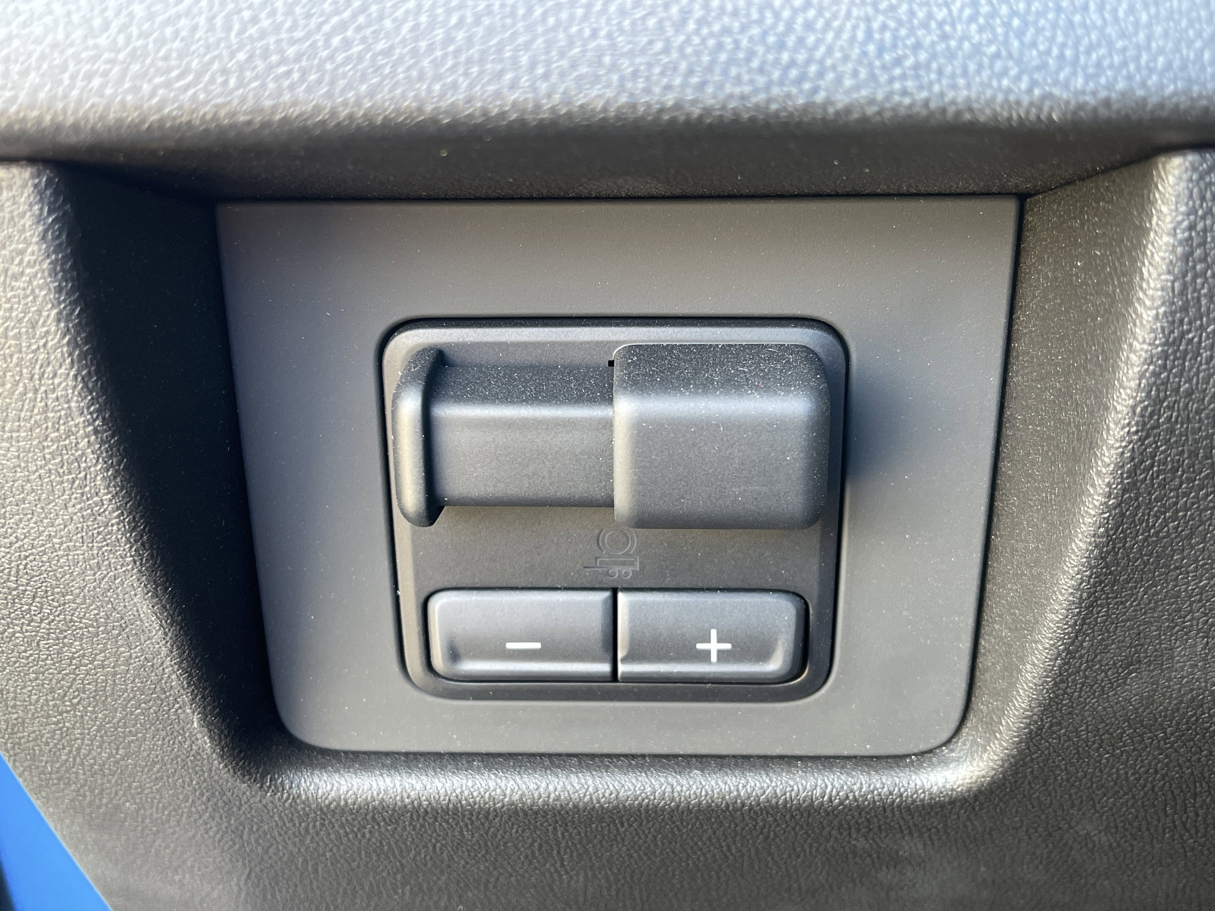 Used 2025 Chevrolet Colorado ZR2 w/ Technology Package image 22