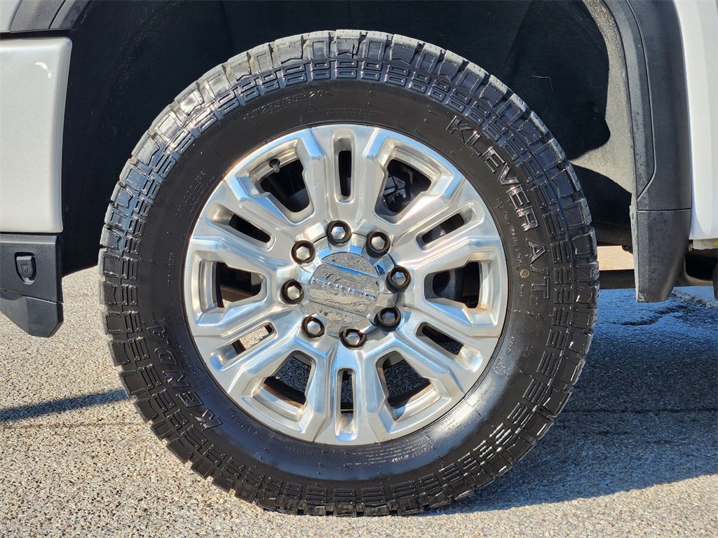 Used 2022 GMC Sierra 2500 Denali w/ Denali Ultimate Package image 11