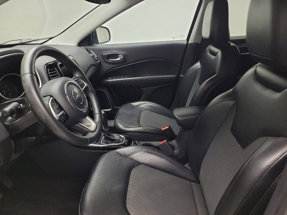 Used 2018 Jeep Compass Altitude w/ Popular Equipment Group image 17