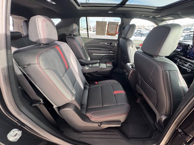Certified 2025 Chevrolet Traverse RS w/ LPO, Floor Liner Package image 36
