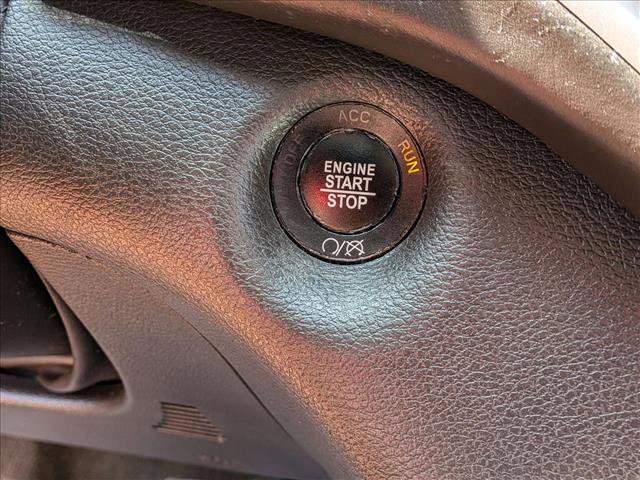 Used 2017 Jeep Cherokee Overland w/ Technology Group image 17