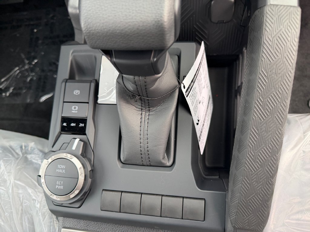 New 2026 Toyota Tacoma SR5 AWD/4WD image 18