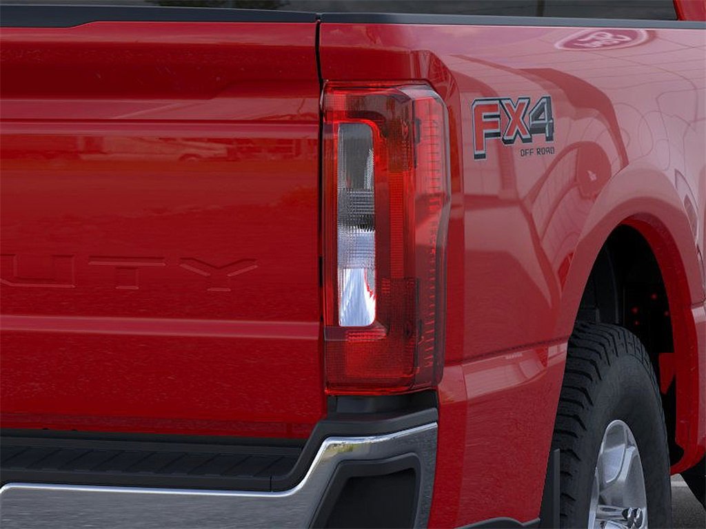 New 2026 Ford F350 XLT image 21
