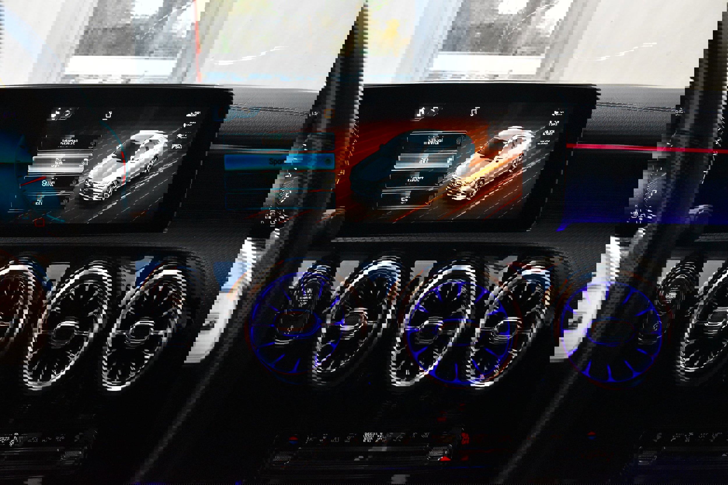 Used 2020 Mercedes-Benz CLA 250 image 34