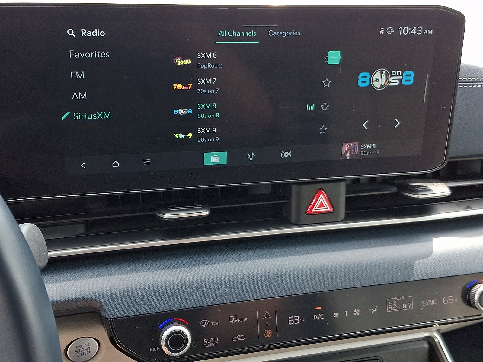 Certified 2025 Kia Carnival EX FWD image 18