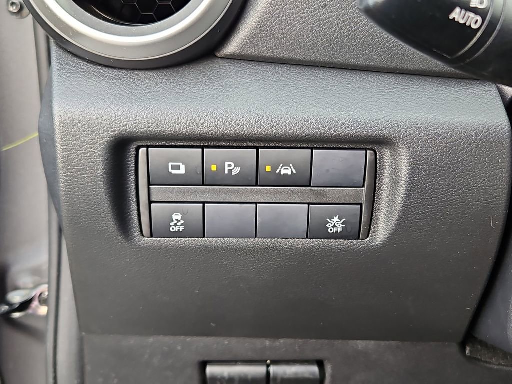 Used 2024 Nissan Versa S w/ S Plus Package image 15