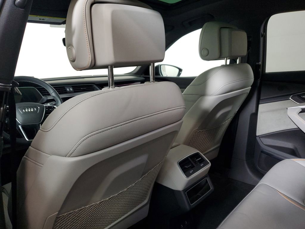 Certified 2024 Audi Q8 e-tron Prestige w/ Prestige Package AWD/4WD image 10