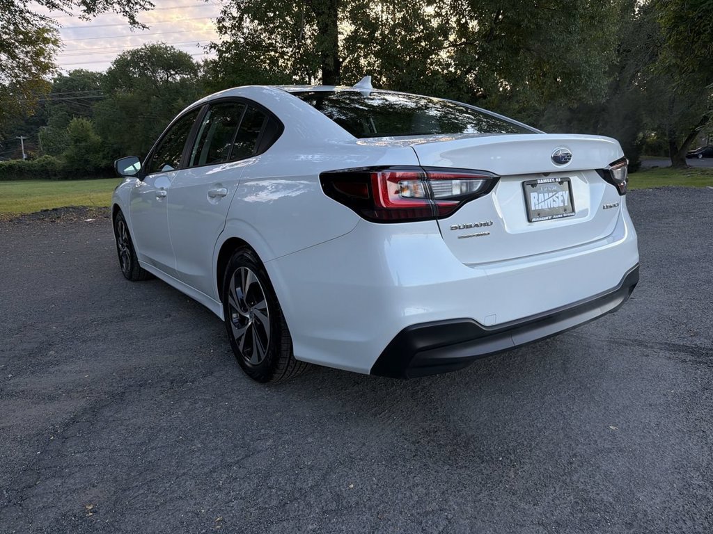 Certified 2025 Subaru Legacy Premium AWD/4WD image 6