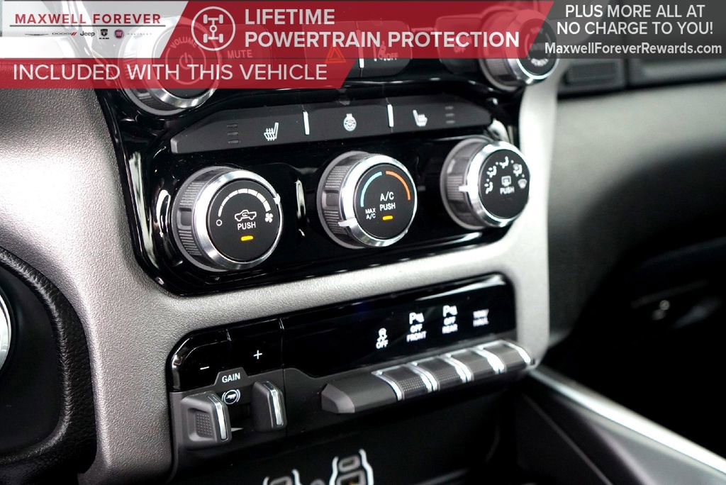 Used 2025 RAM 1500 Lone Star image 13