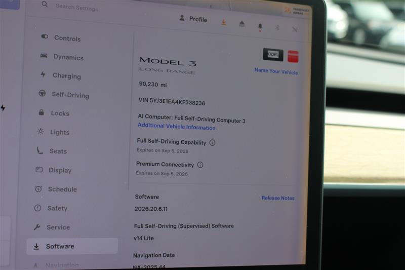 Used 2019 Tesla Model 3 Long Range RWD image 15