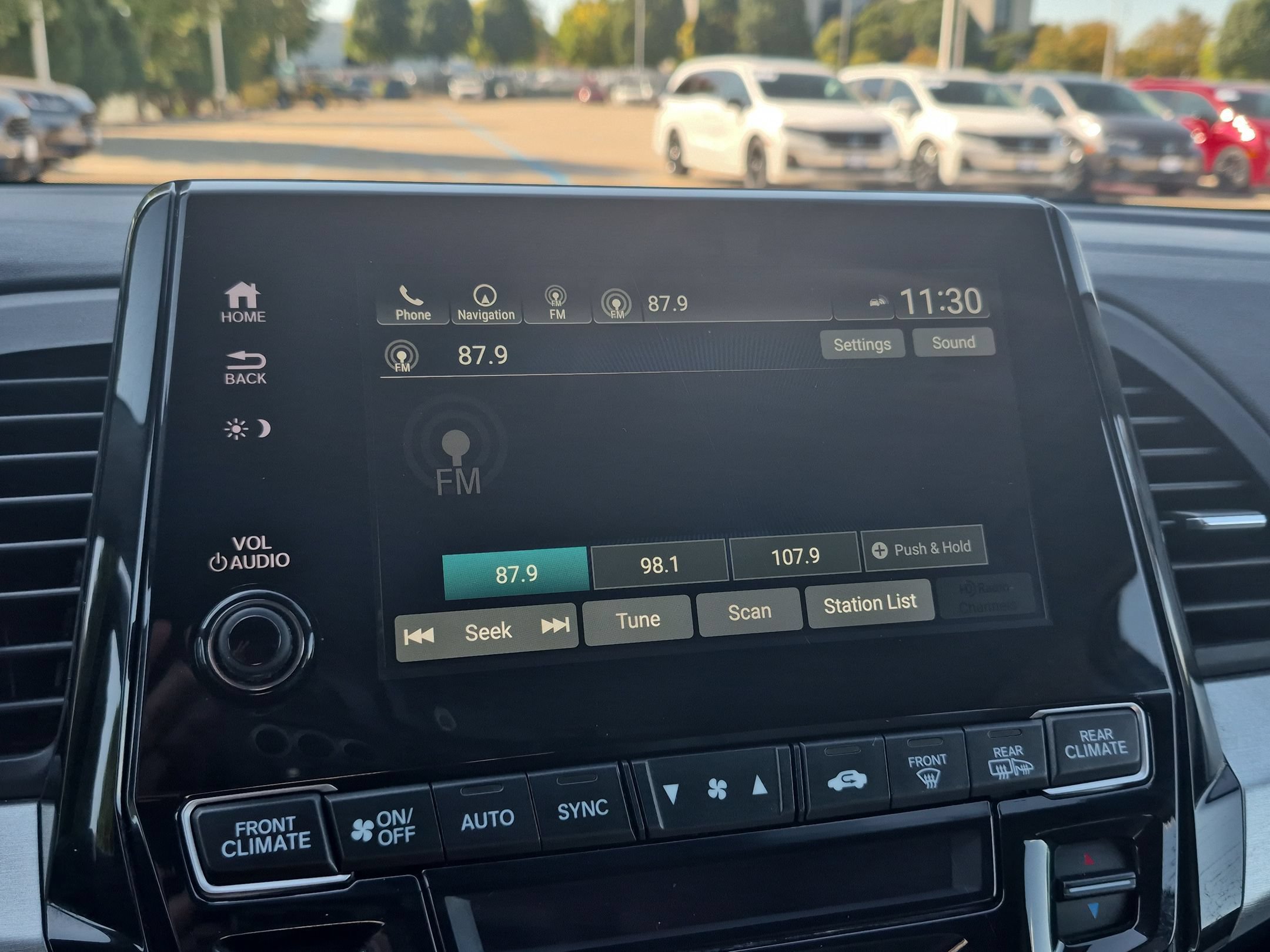 Used 2019 Honda Odyssey Elite image 18