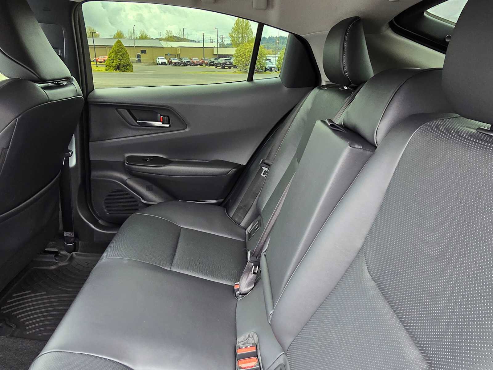 Used 2026 Toyota Prius XLE image 18