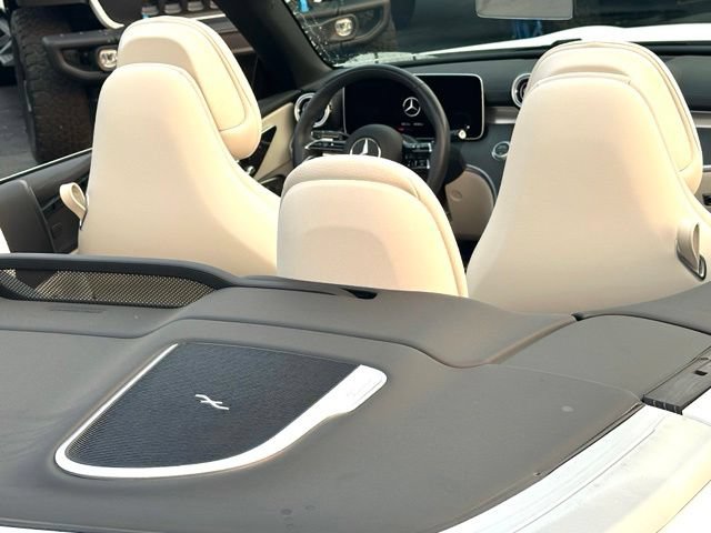 Certified 2025 Mercedes-Benz CLE 300 4MATIC Cabriolet image 23