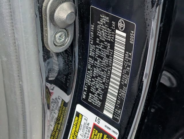 Used 2020 Toyota Camry LE image 16