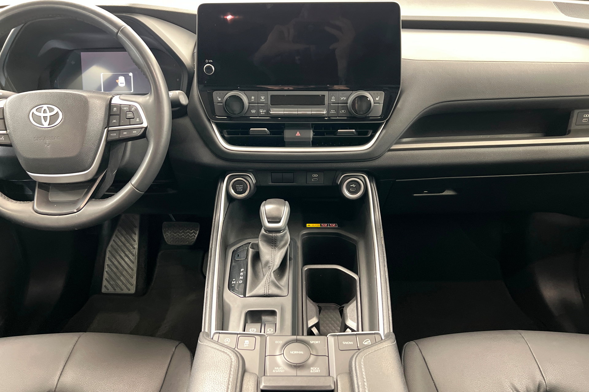 Certified 2025 Toyota Grand Highlander AWD image 14