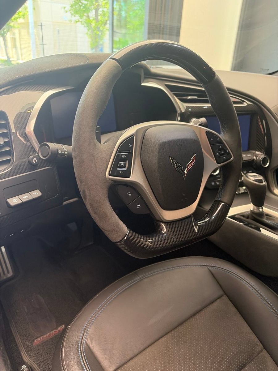 Used 2018 Chevrolet Corvette Grand Sport w/ Carbon 65 Edition RWD image 8