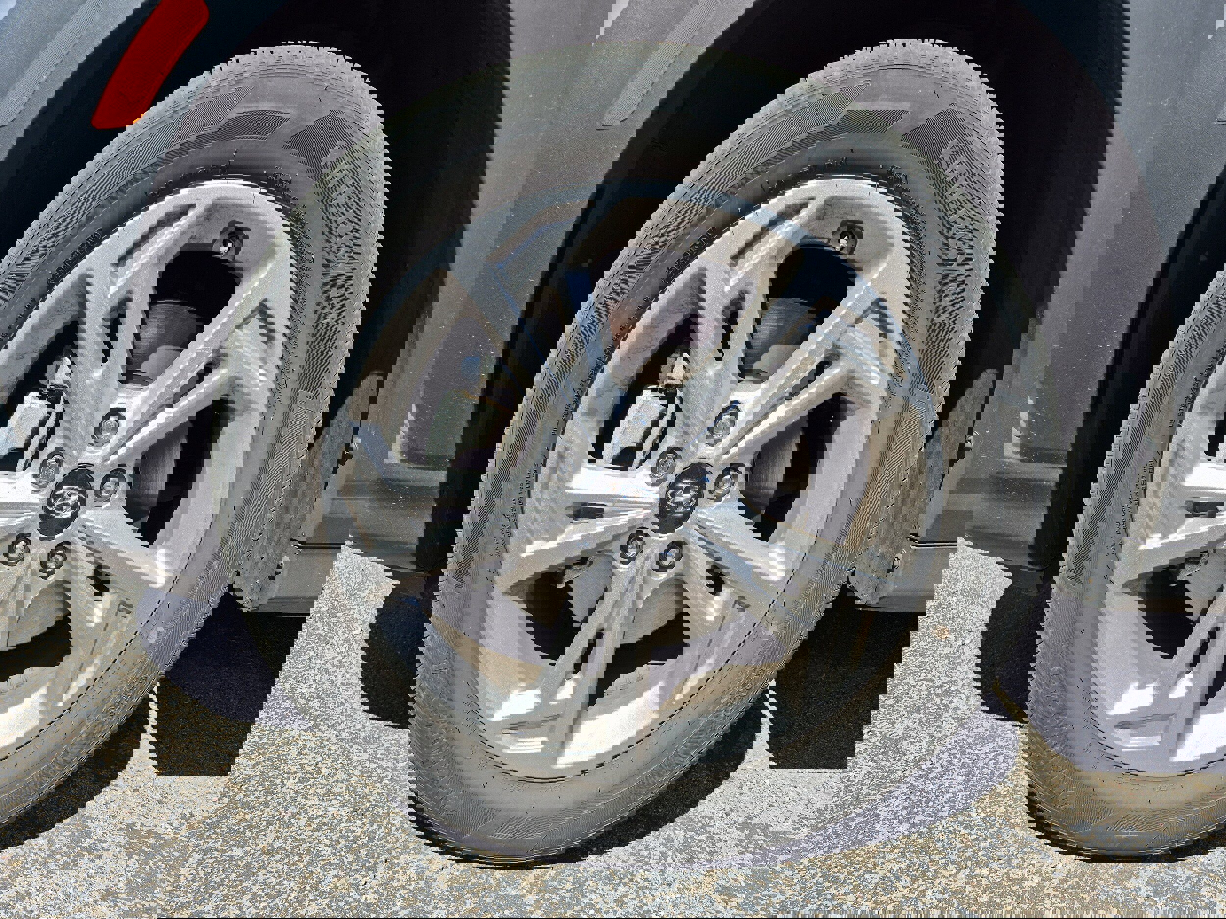 Used 2023 Hyundai Kona SEL w/ Cargo Package image 7