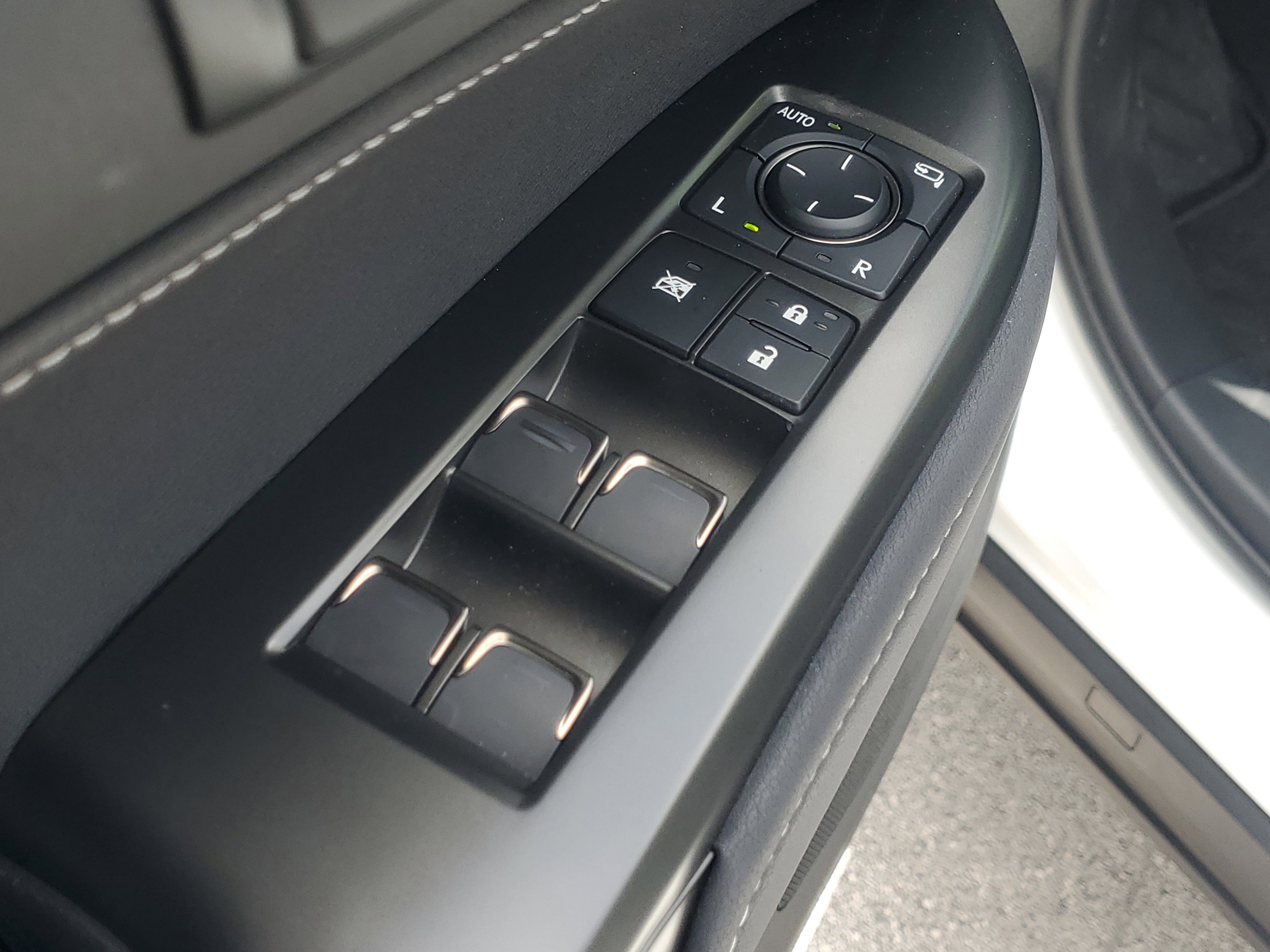 Certified 2026 Lexus NX 350 AWD w/ Accessory Package (Z2) image 26