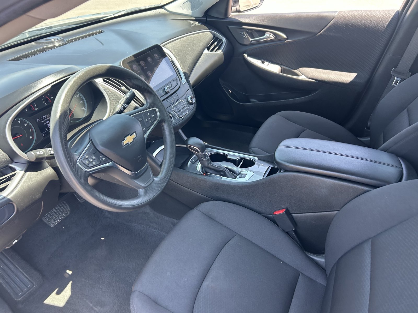 Used 2024 Chevrolet Malibu LT FWD image 26